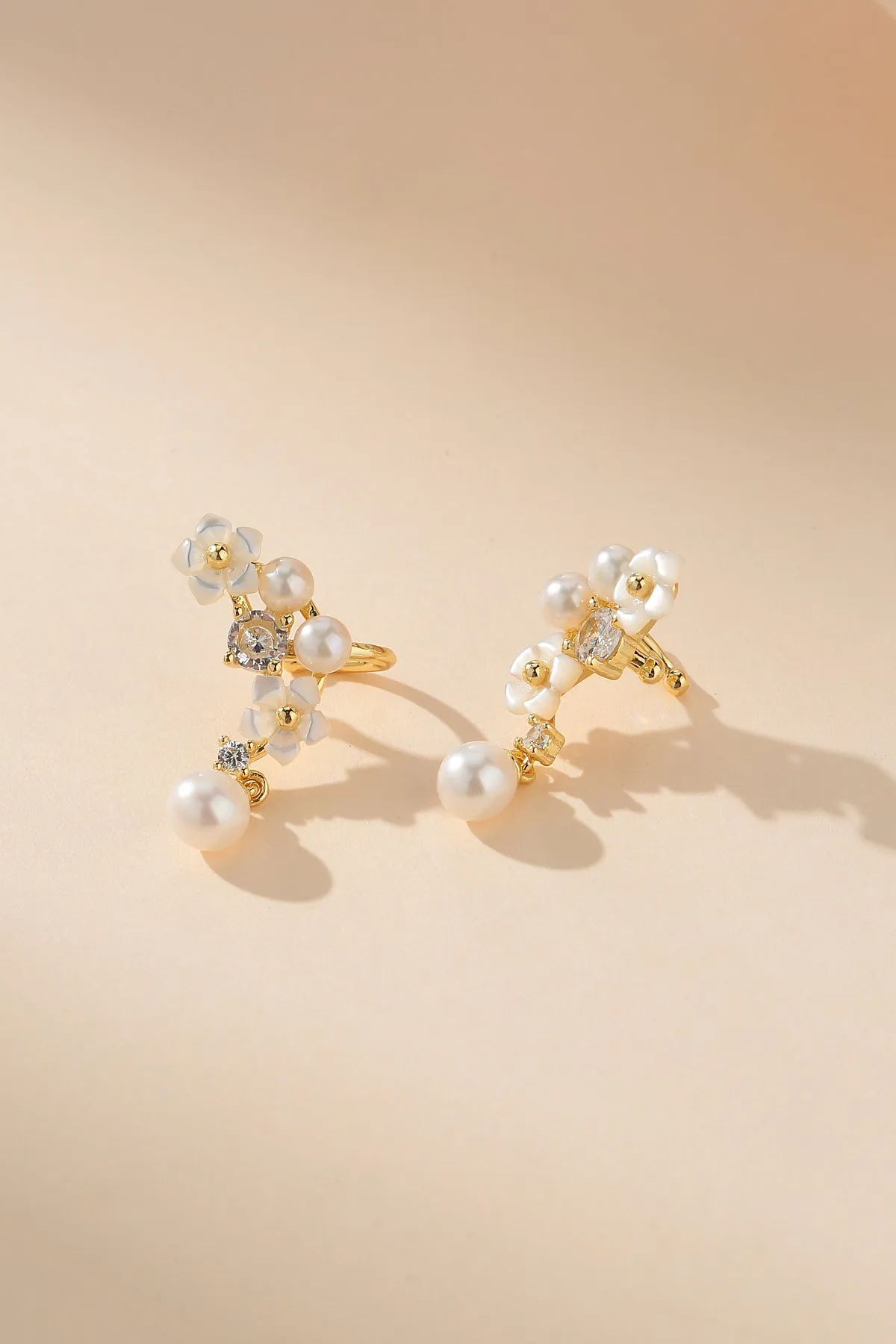 Cubic Zirconia Freshwater Pearls Ear Clip Earrings