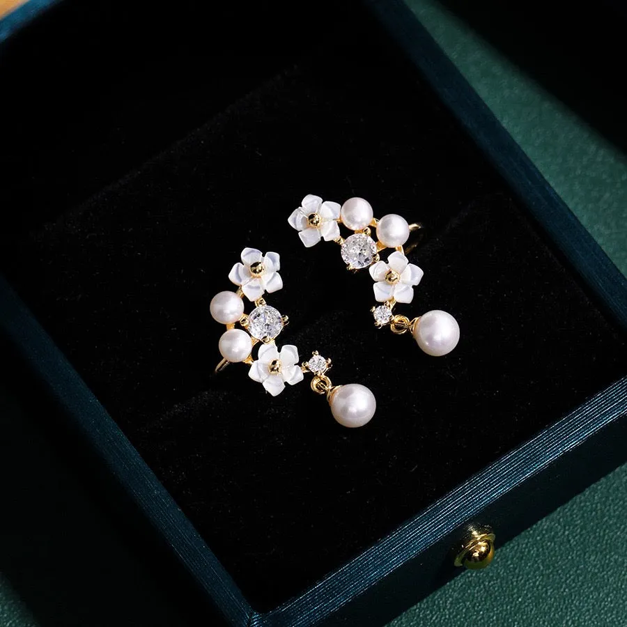Cubic Zirconia Freshwater Pearls Ear Clip Earrings