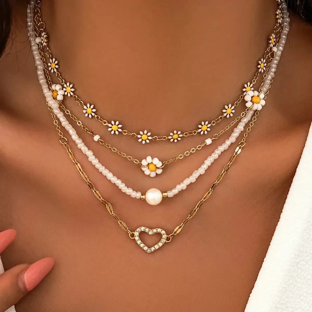 Daisy & Heart Four-Pack Necklace Set