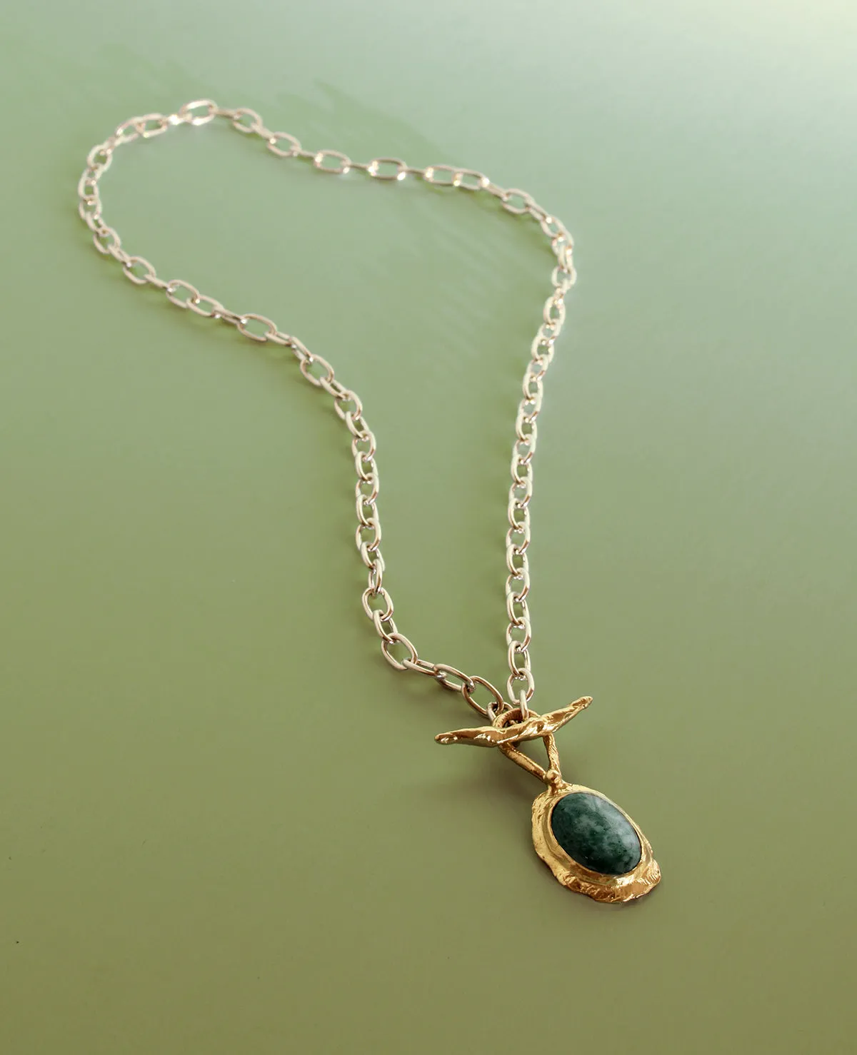 EYE OF TAURI // necklace