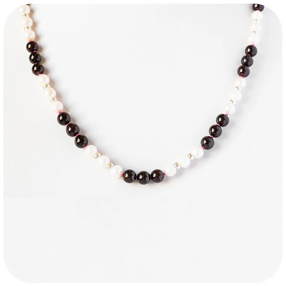 Garnet and Fresh Water Pearl Necklace