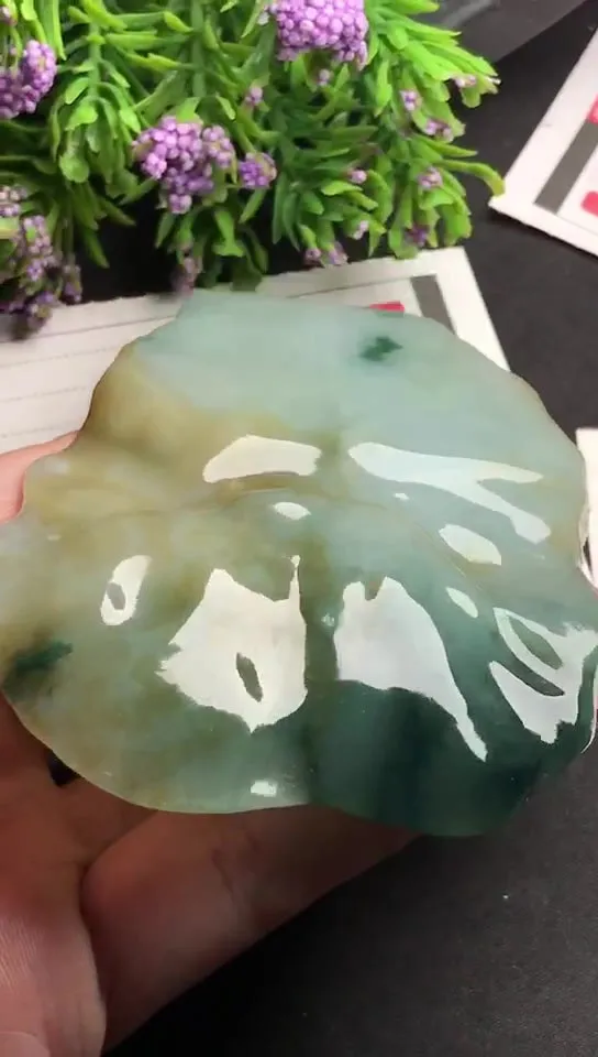 Natural Jade Rough Jadeite Raw (125g,8.9x6.4x0.9cm)-V3255