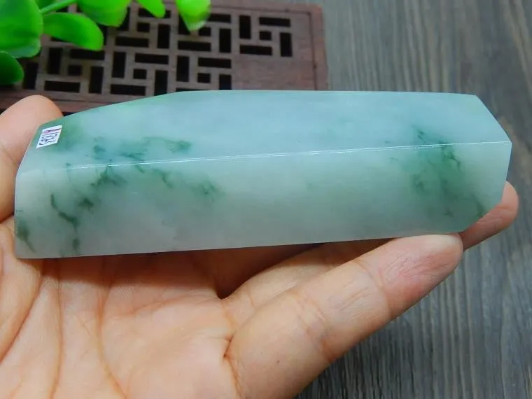 Natural Jade Rough Jadeite Raw (204g, 91X42X18mm)