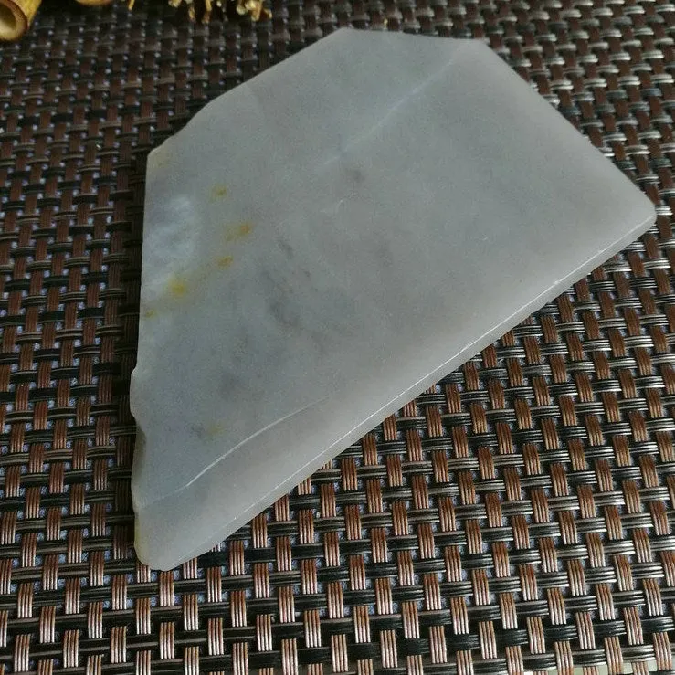 Natural Kunlun Jade Rough Nephrite Raw (138g,12X8X0.6cm)