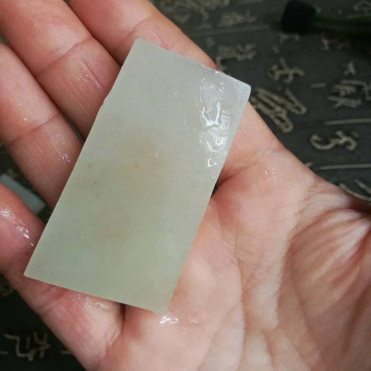 Natural Kunlun Jade Rough Nephrite Raw (27g, 5.5X2.8X0.5cm)