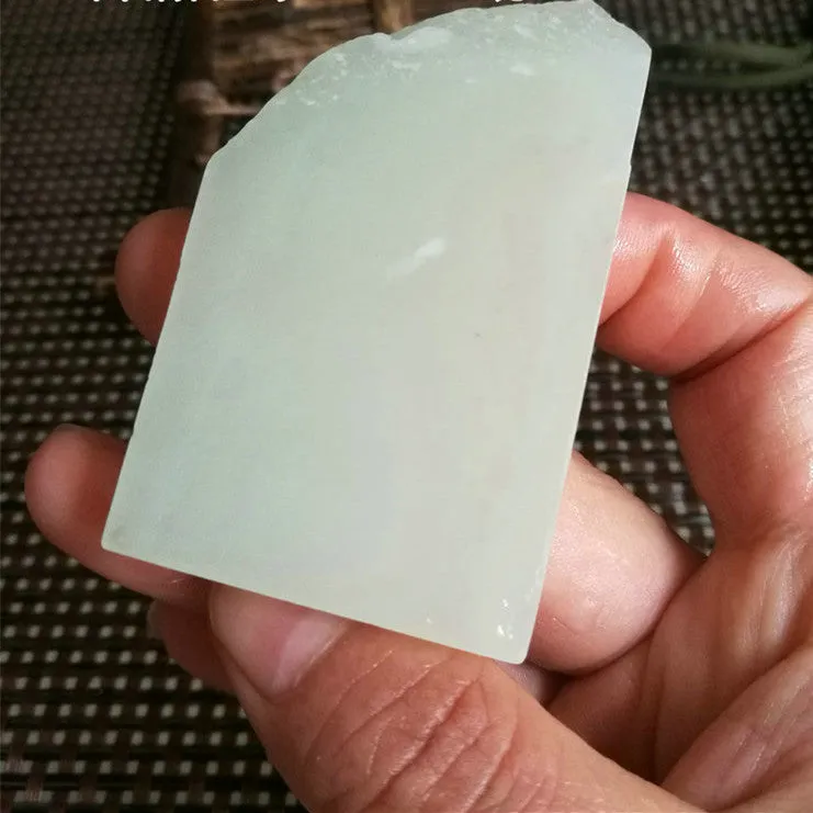 Natural Kunlun Jade Rough Nephrite Raw (43g, 6X3.7X0.8cm)