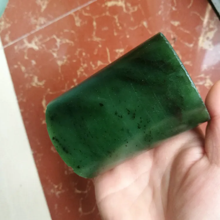 Natural Kunlun Jade Rough Nephrite Raw (655g, 8.3X5.9cm)