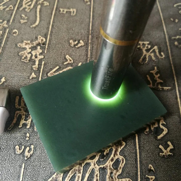 Natural Kunlun Jade Rough Nephrite Raw (85g, 59X43X11mm)