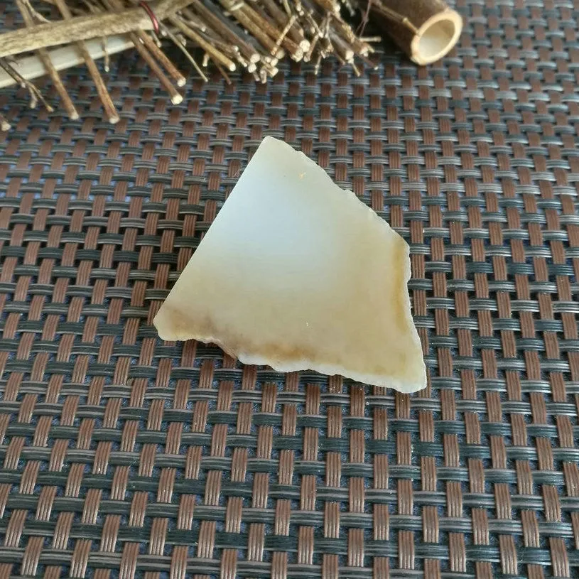 Natural Siberian Jade Rough Nephrite Raw (42g,4.8X4X2.2cm)