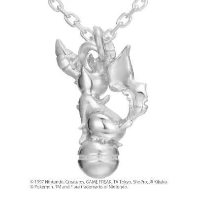 [Pokémon]Leafeon & Pokéball necklace platinium
