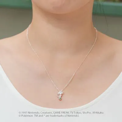 [Pokémon]Leafeon & Pokéball necklace platinium