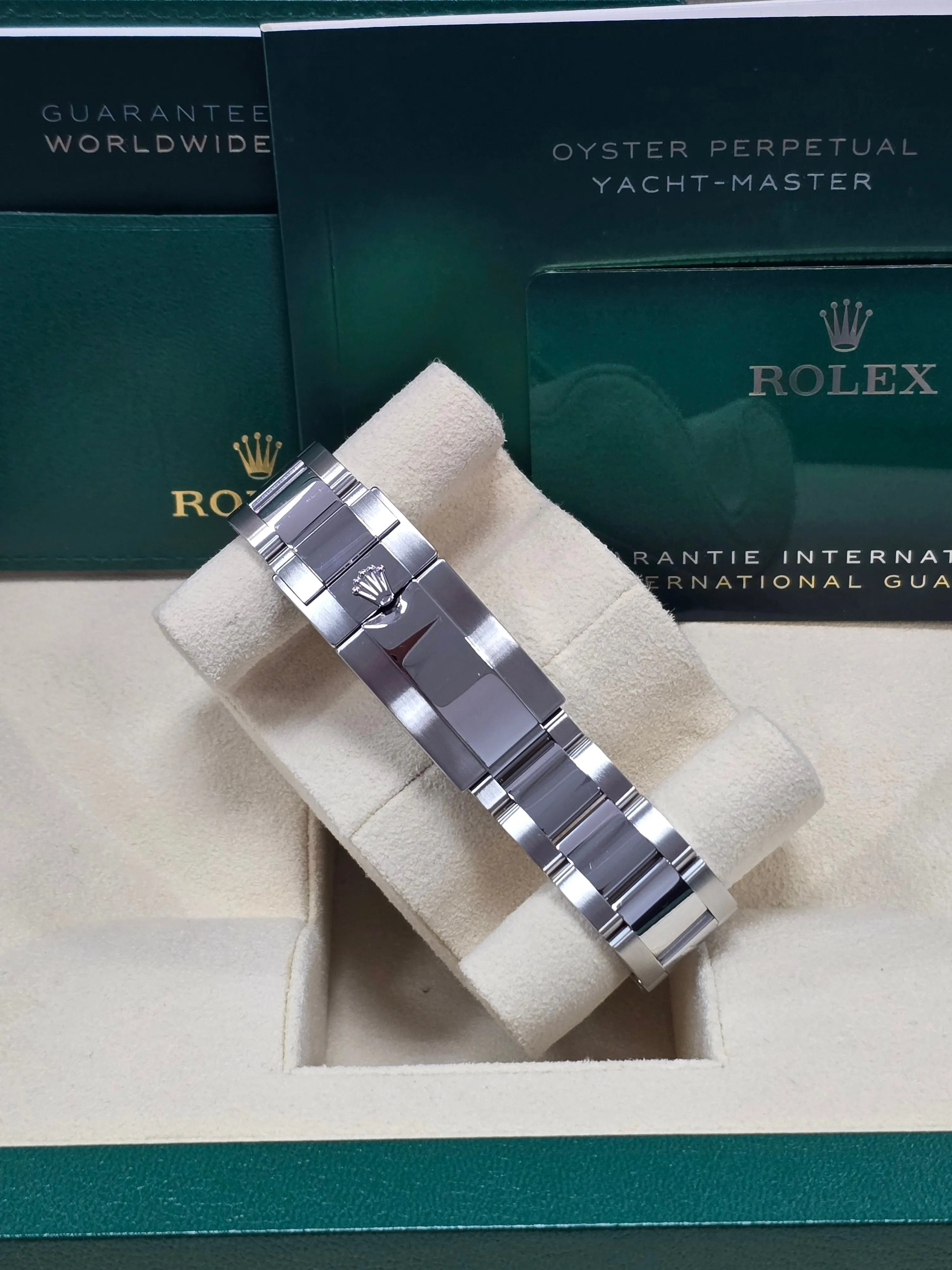 Rolex Yacht-Master 40mm Rhodium Dial - 126622 - New 2024