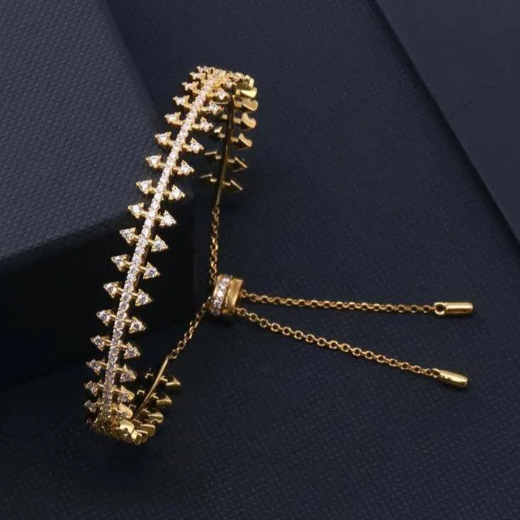 Round Diamond Golden Gear Adjustable Bracelet